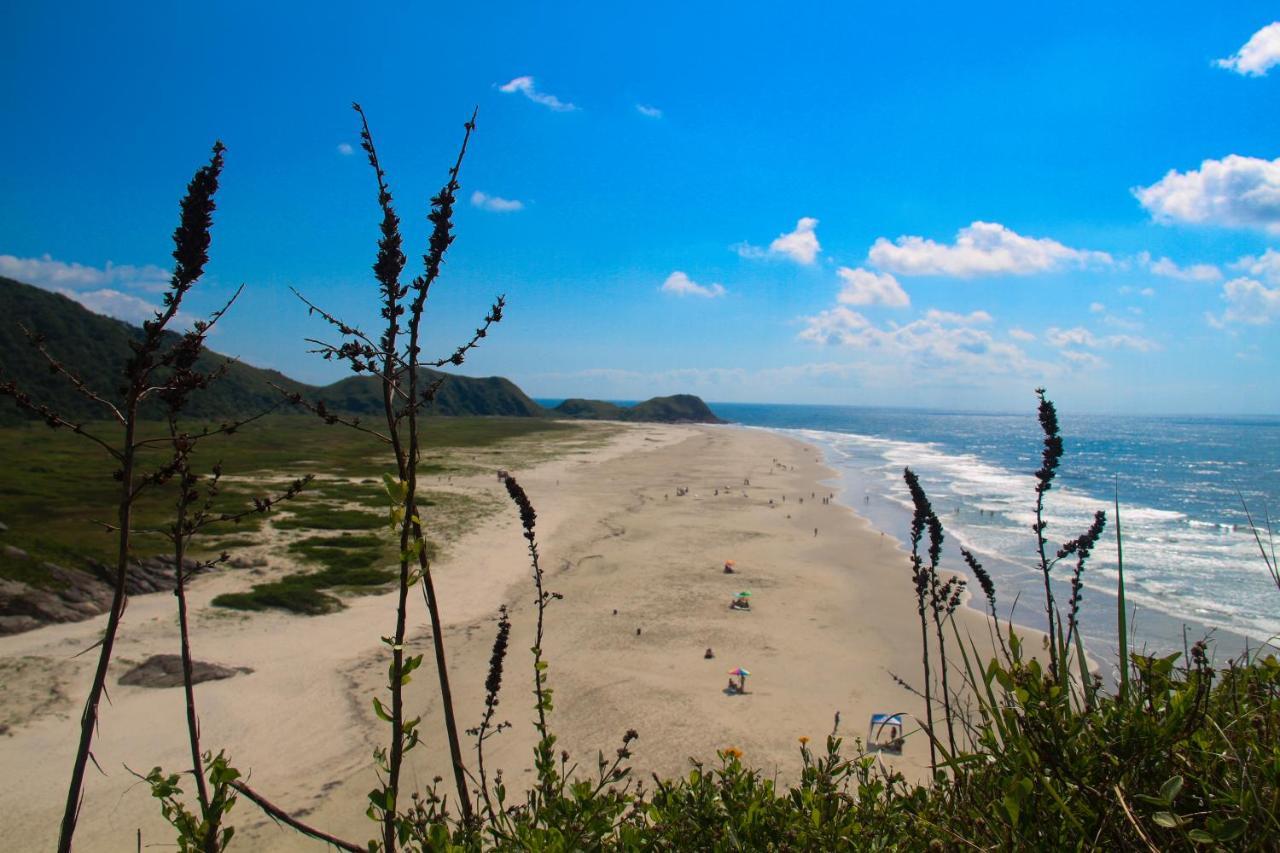Pousada Coracao Da Ilha อิลลาโดเมล ภายนอก รูปภาพ