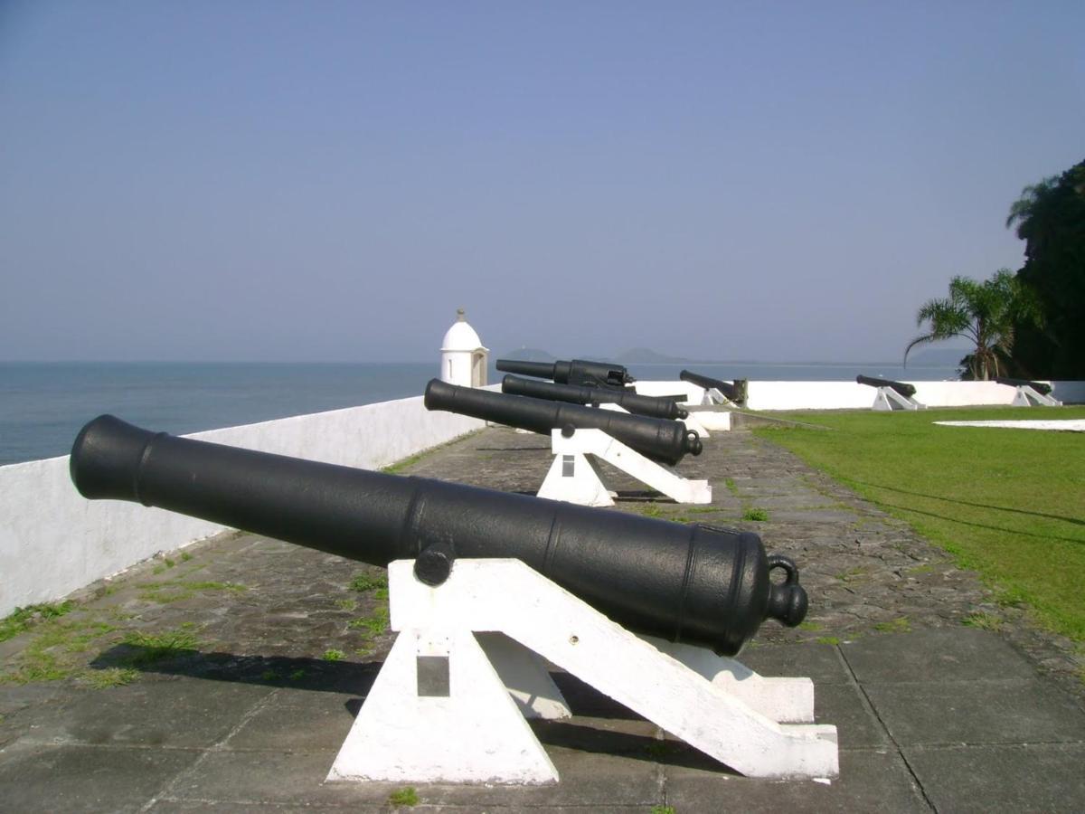 Pousada Coracao Da Ilha อิลลาโดเมล ภายนอก รูปภาพ