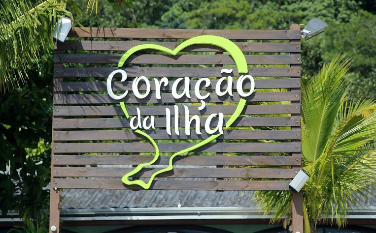 Pousada Coracao Da Ilha อิลลาโดเมล ภายนอก รูปภาพ
