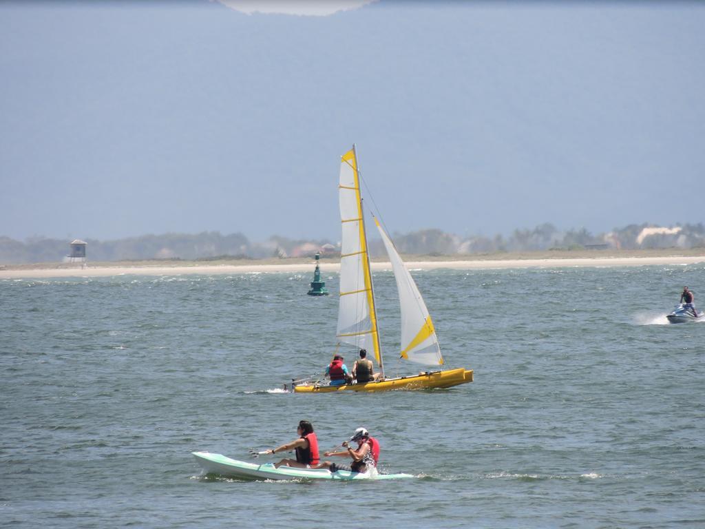 Pousada Coracao Da Ilha อิลลาโดเมล ภายนอก รูปภาพ