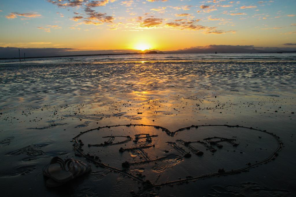 Pousada Coracao Da Ilha อิลลาโดเมล ภายนอก รูปภาพ